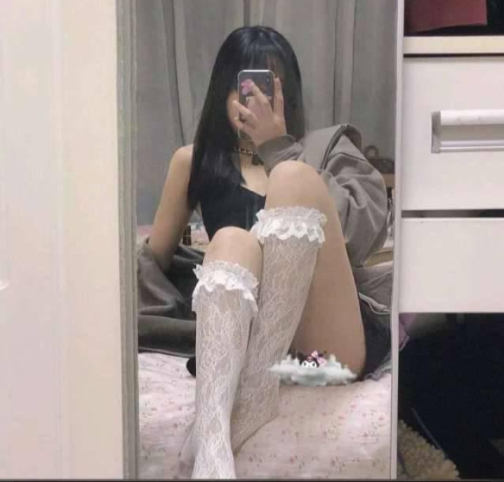 总于约到这个漂亮妹子了